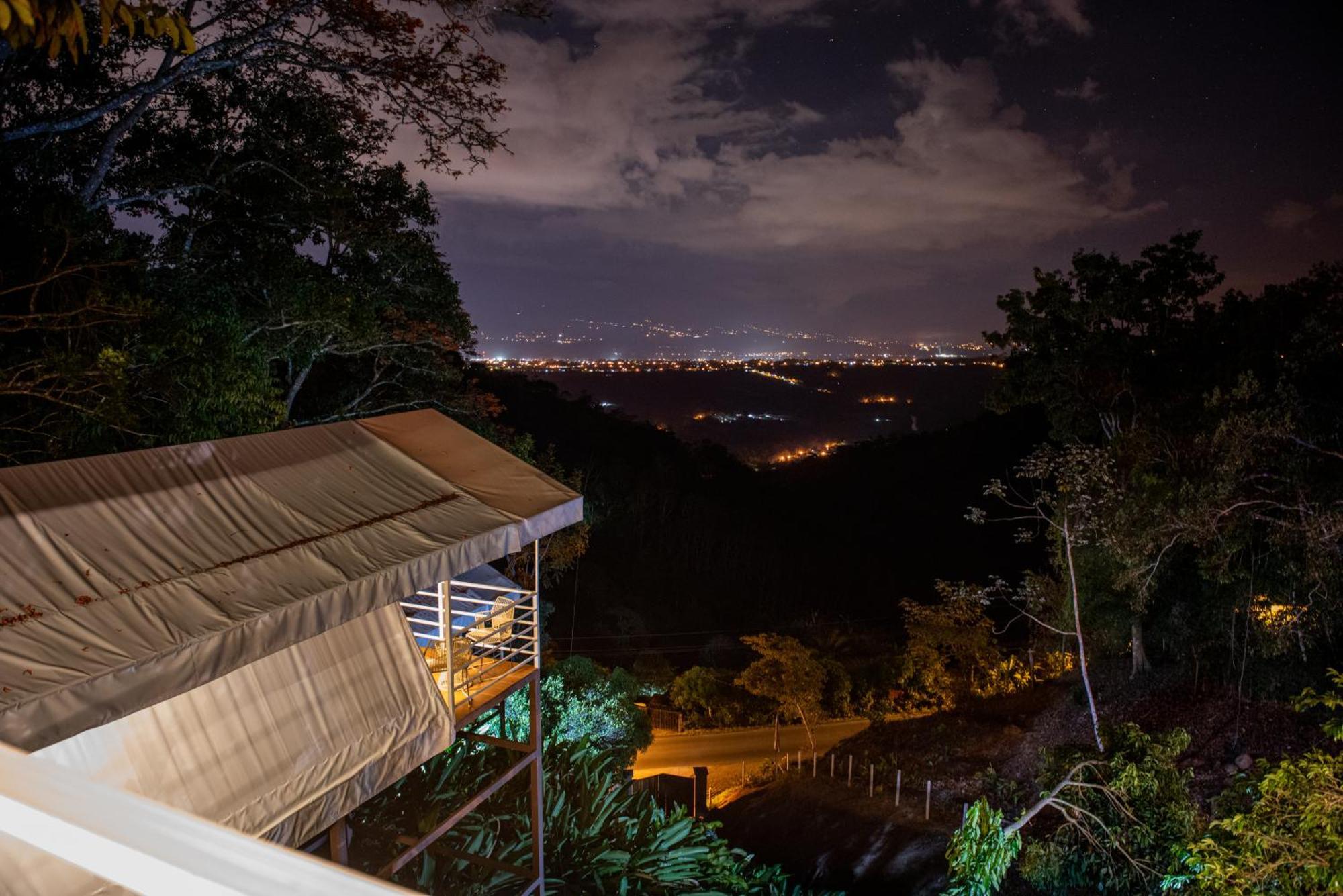 Quimera Glamping Pacuar エクステリア 写真